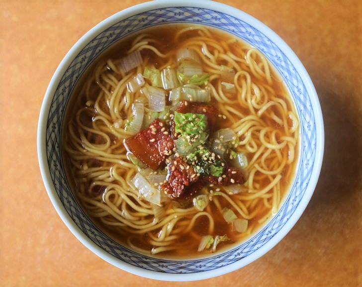 食欲増進 沖縄の コーレーグース を使った旨辛な麺の食べ方 たべぷろ