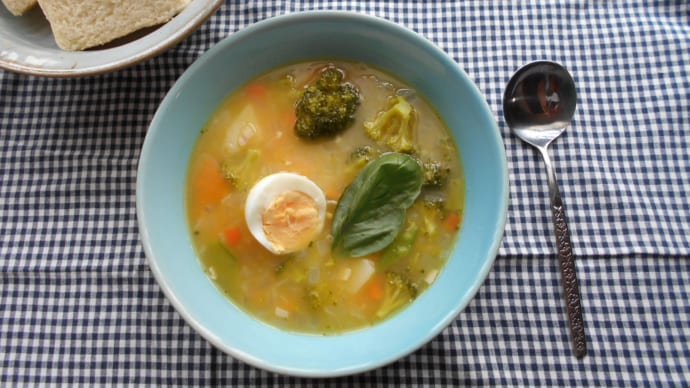 苦手な野菜も食べたくなる魔法のレシピ！絵本「もりのスープやさん」のスープを再現してみた