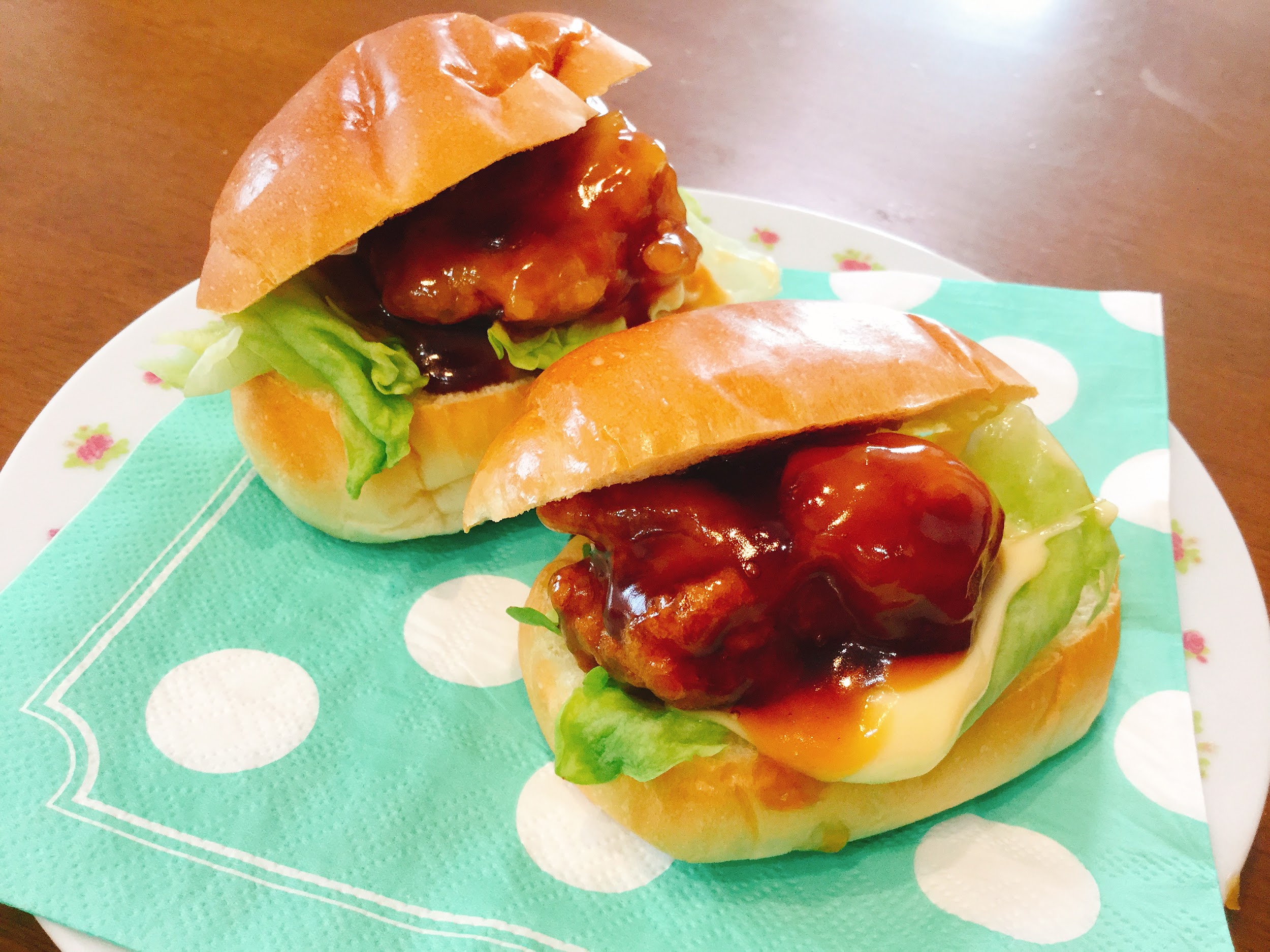 業務スーパー コスパ抜群な冷凍からあげで子ども大好き てりやきバーガーを手作り たべぷろ