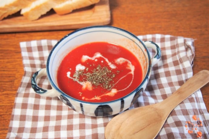 3分で作れるトマトスープで朝の栄養チャージ