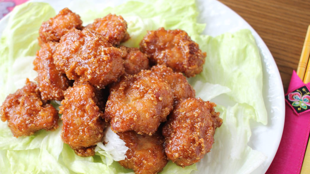 子どもに人気の韓国チキン10分レシピ 冷凍唐揚げと常備調味料でワーママ楽々 たべぷろ