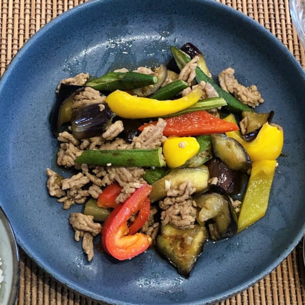 夏野菜とひき肉のカレー炒めのレシピ